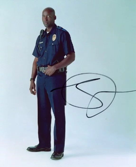 Michael Jace autograph
