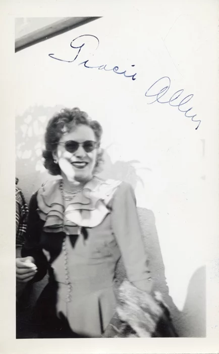 Gracie Allen autograph