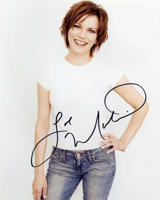 Martina McBride autograph