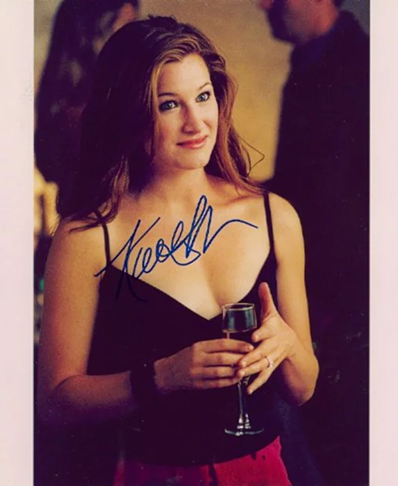 Kathryn Hahn autograph