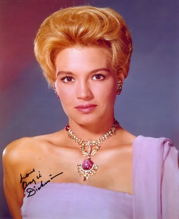 Angie Dickinson autograph