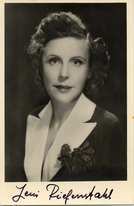 Leni Riefenstahl autograph