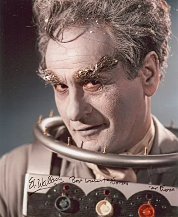 Eli Wallach autograph