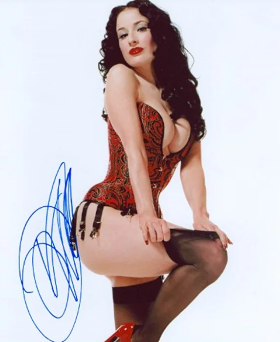 Dita Von Teese autograph