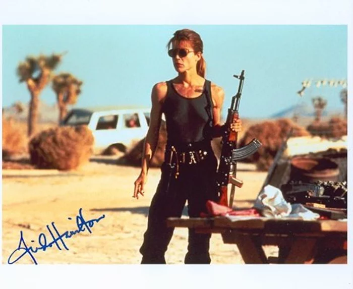 Linda Hamilton autograph