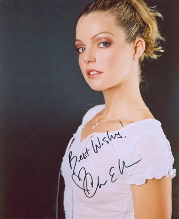 Clare Kramer autograph