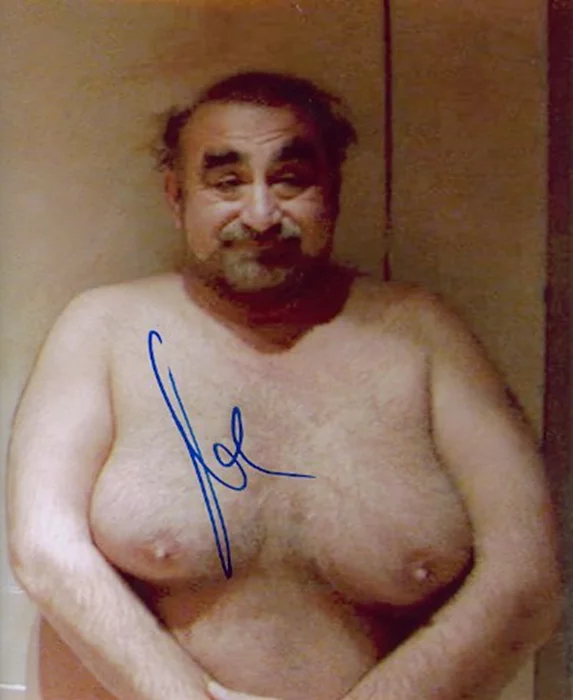 Ken Davitian autograph