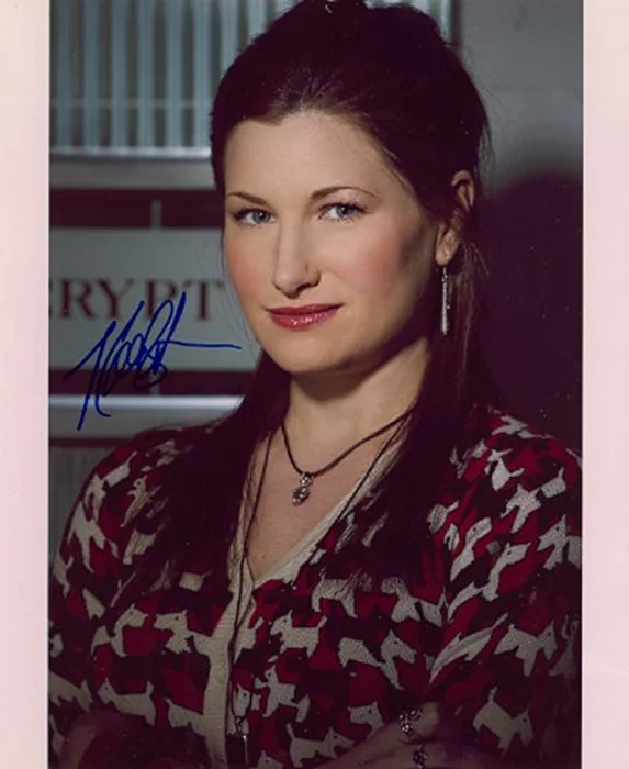 Kathryn Hahn autograph