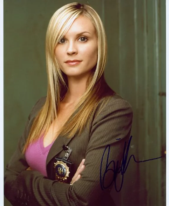 Bonnie Somerville autograph