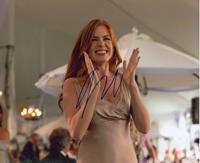 Isla Fisher autograph