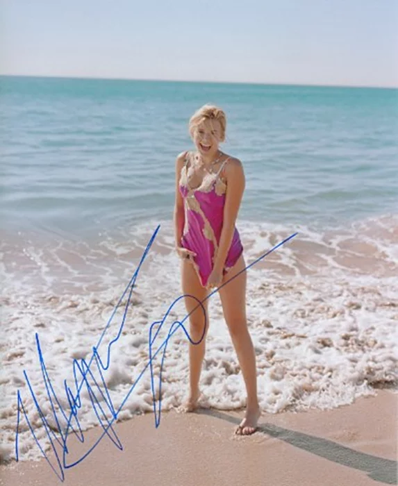 Maggie Grace autograph