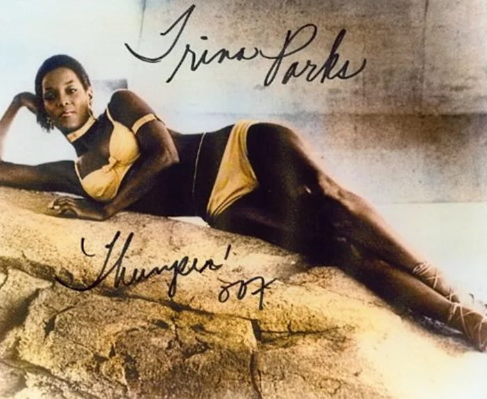 Trina Parks autograph