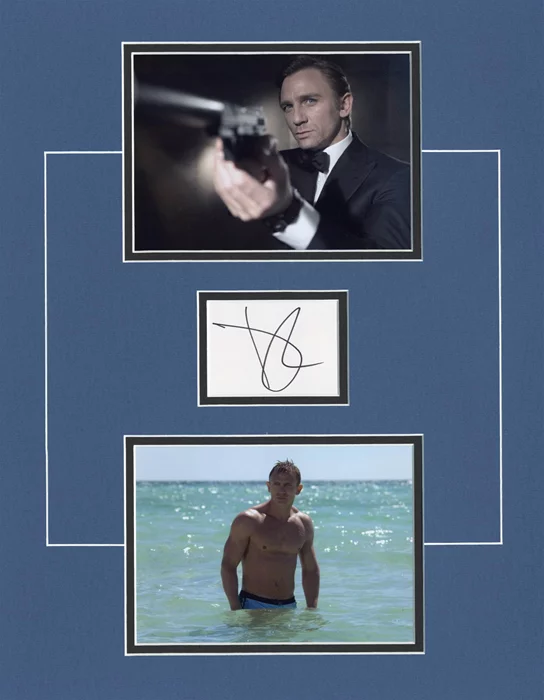 Daniel Craig autograph