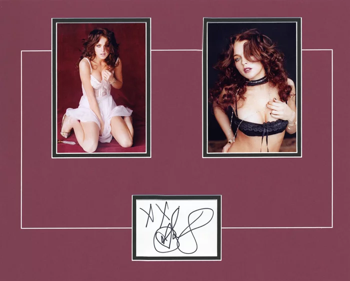 Lindsay Lohan autograph