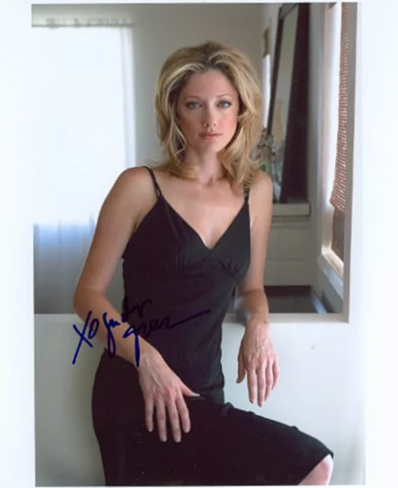Judy Greer autograph