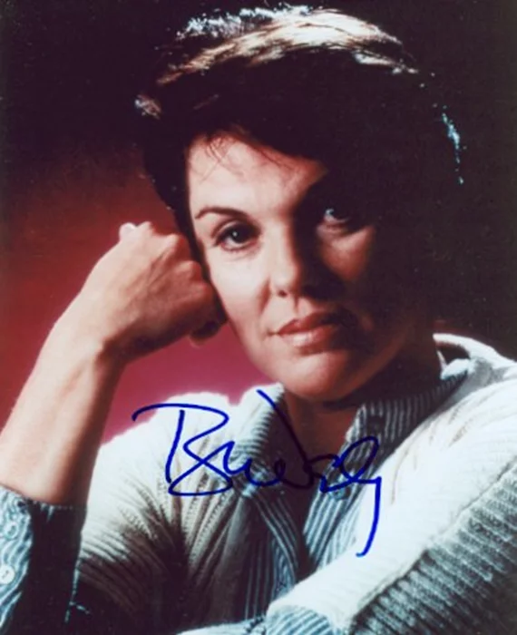 Tyne Daly autograph