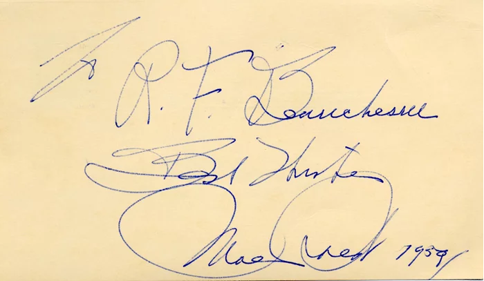 Mae West autograph