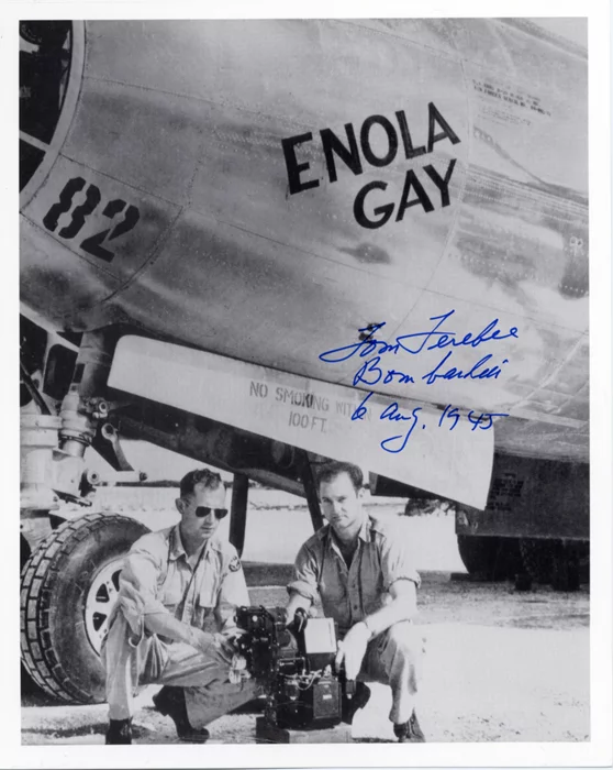 Tom Ferebee autograph