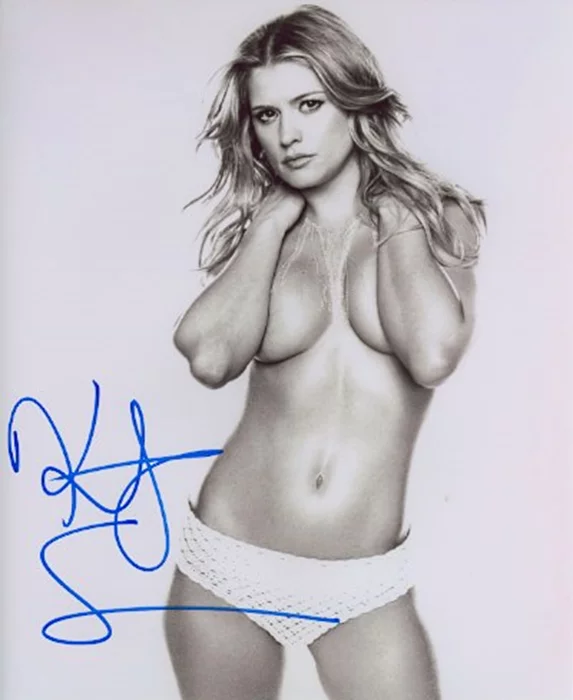 Kristy Swanson autograph