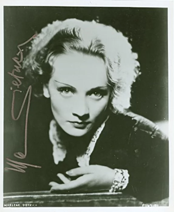 Marlene Dietrich autograph