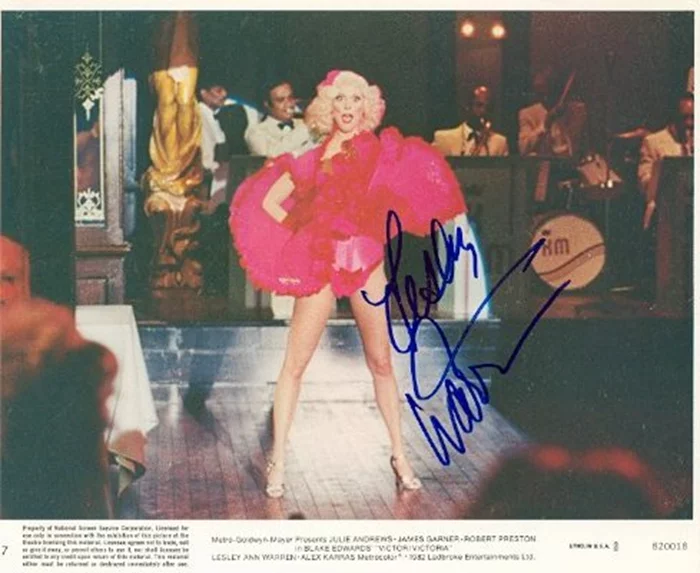 Lesley Ann Warren autograph