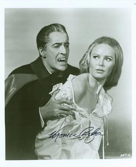 Veronica Carlson autograph
