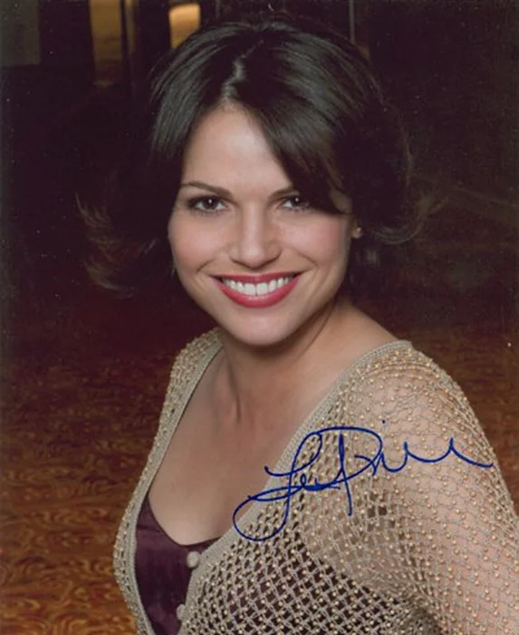 Lana Parrilla autograph