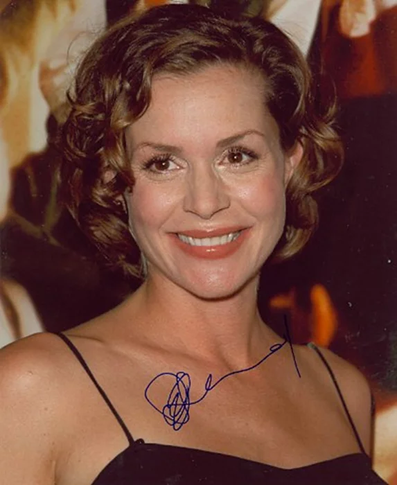 Embeth Davidtz autograph