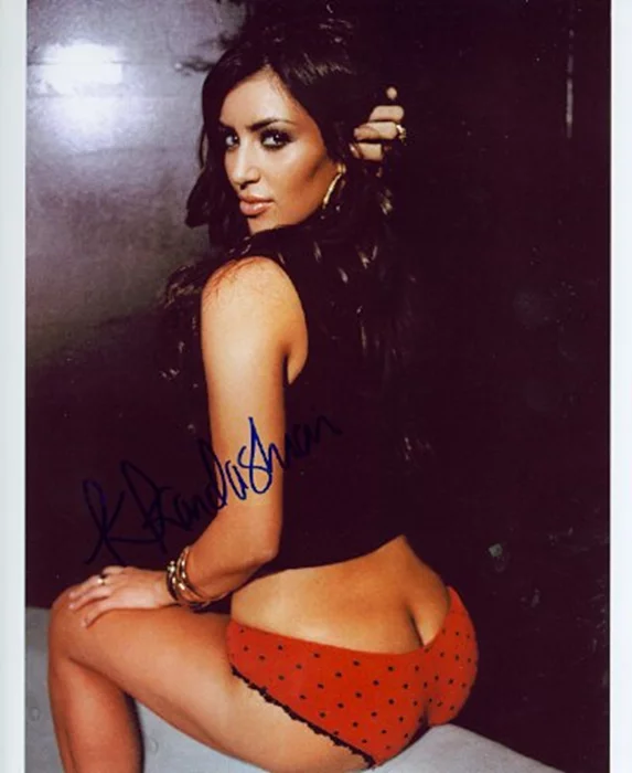 Kim Kardashian autograph