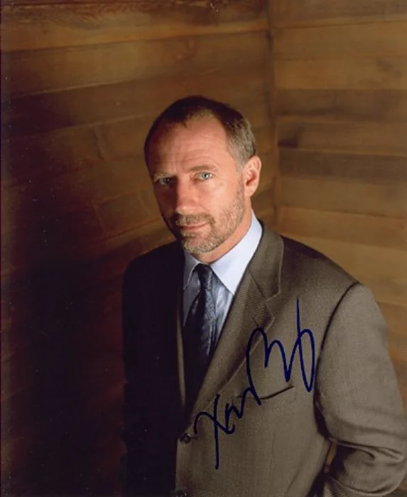 Xander Berkeley autograph