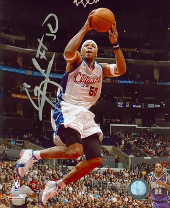 Corey Maggette autograph
