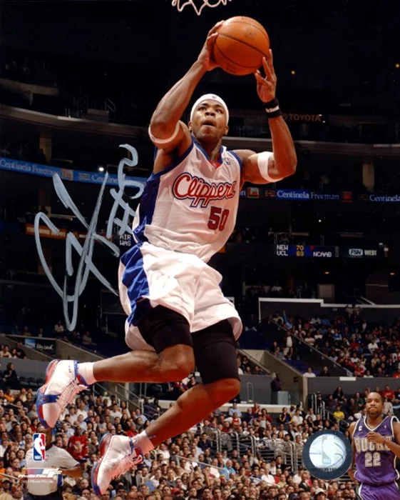 Corey Maggette autograph