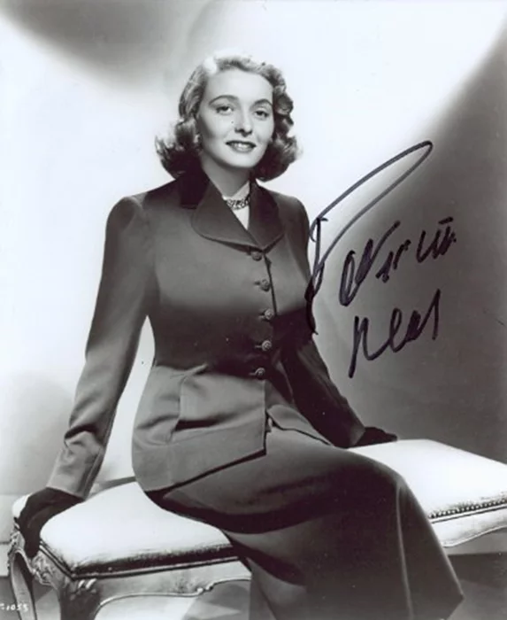 Patricia Neal autograph