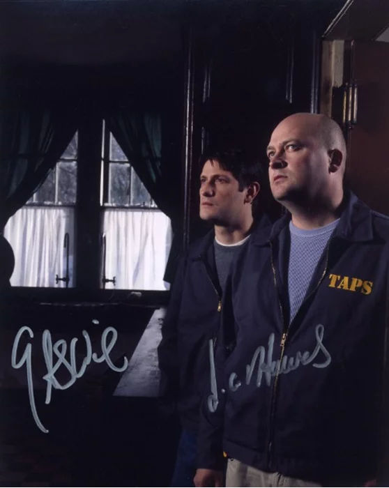 Ghost Hunters autograph