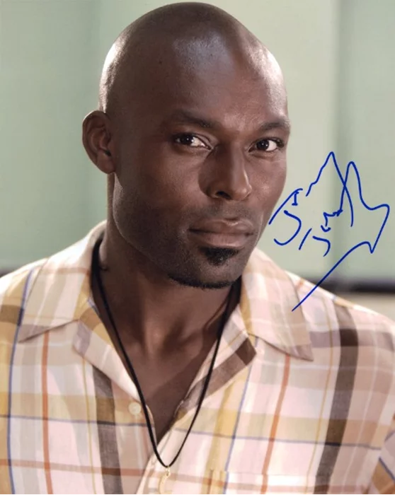 Jimmy Jean-Louis autograph