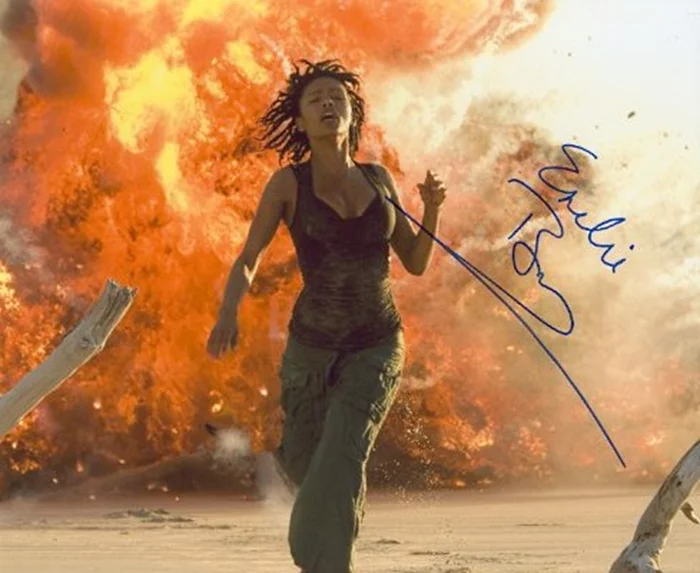 Emelia Burns autograph