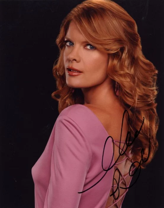 Michelle Stafford autograph