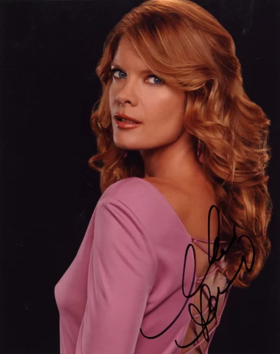 Michelle Stafford autograph