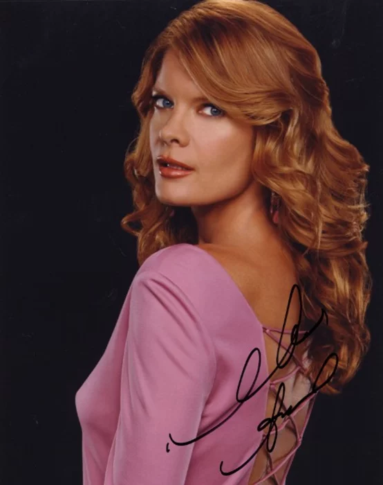 Michelle Stafford autograph