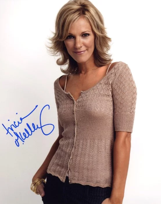 Tricia O'Kelley autograph
