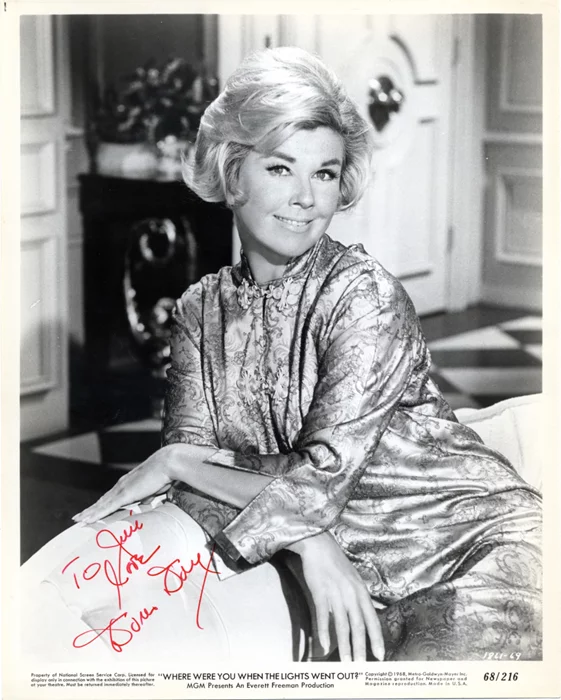 Doris Day autograph
