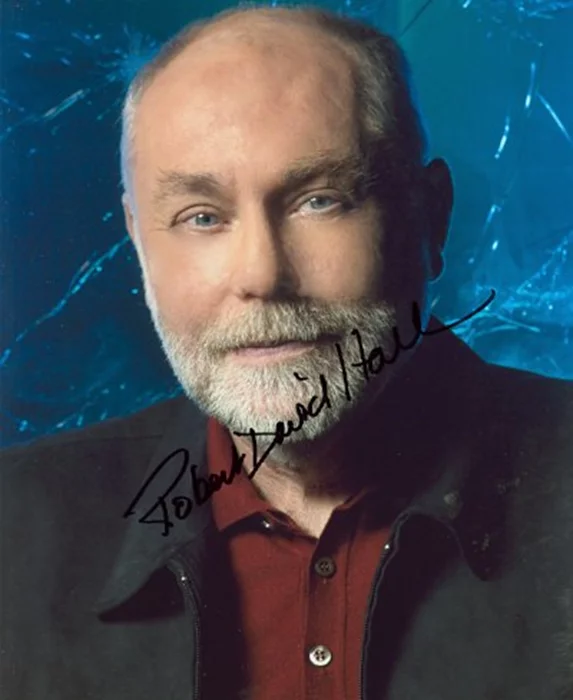Robert David Hall autograph