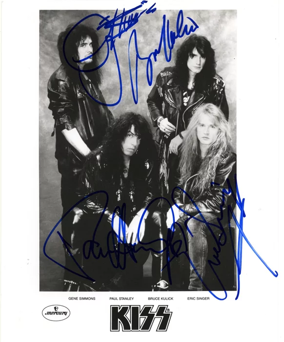 Kiss autograph