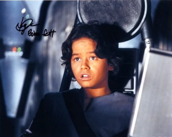 Daniel Logan autograph