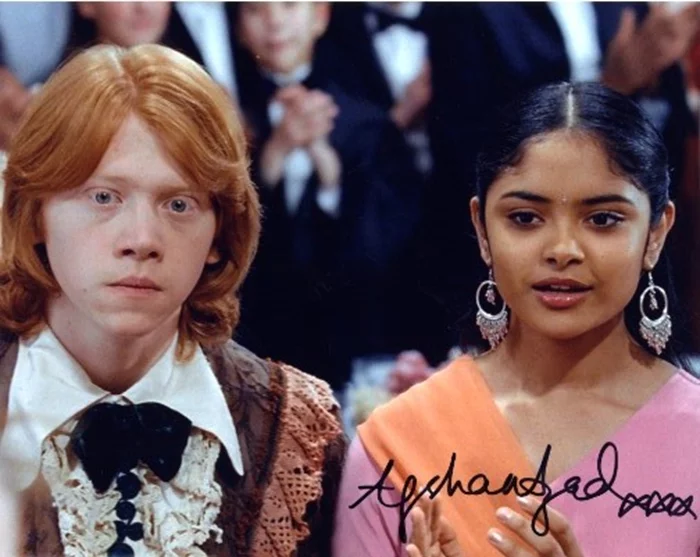 Afshan Azad autograph