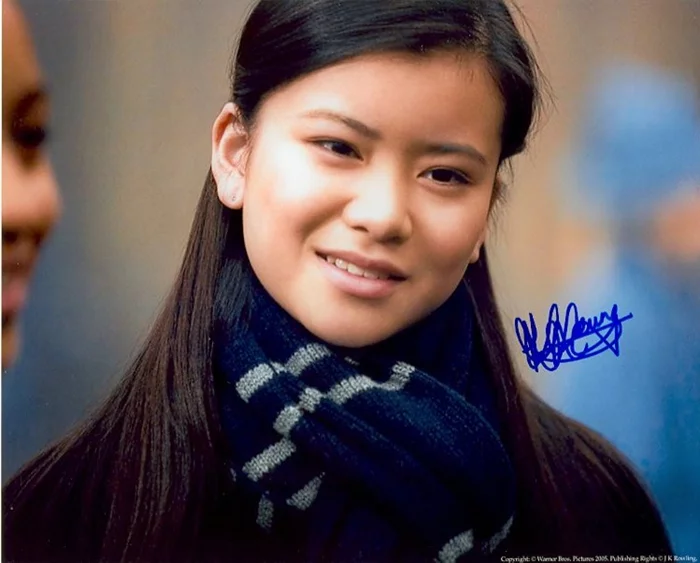 Katie Leung autograph