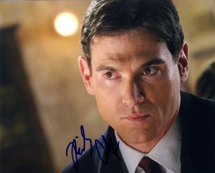 Billy Crudup autograph