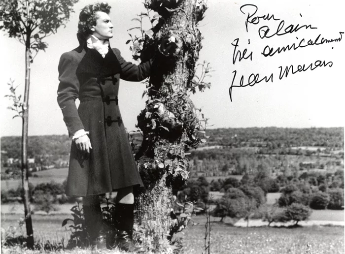 Jean Marais autograph