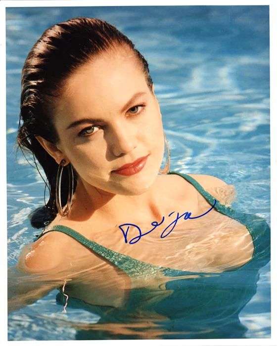 Diane Lane autograph
