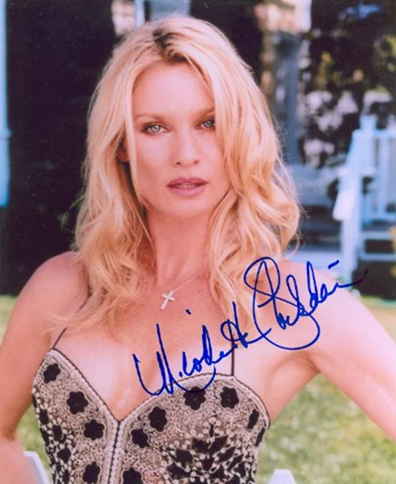 Nicollette Sheridan autograph